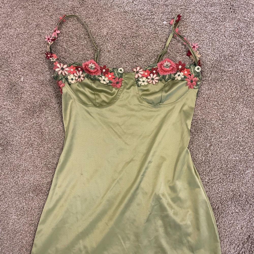 Mini flower dress